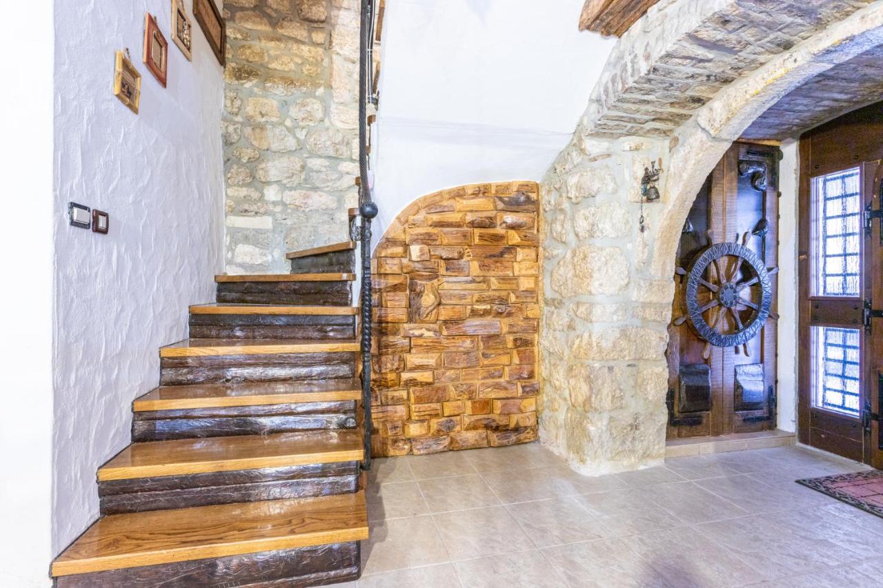 Appartement Stone House Srida à Baška Voda Extérieur photo